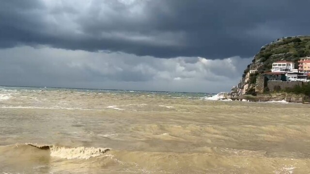Amasra'da 4 mevsim bir günde yaşandı