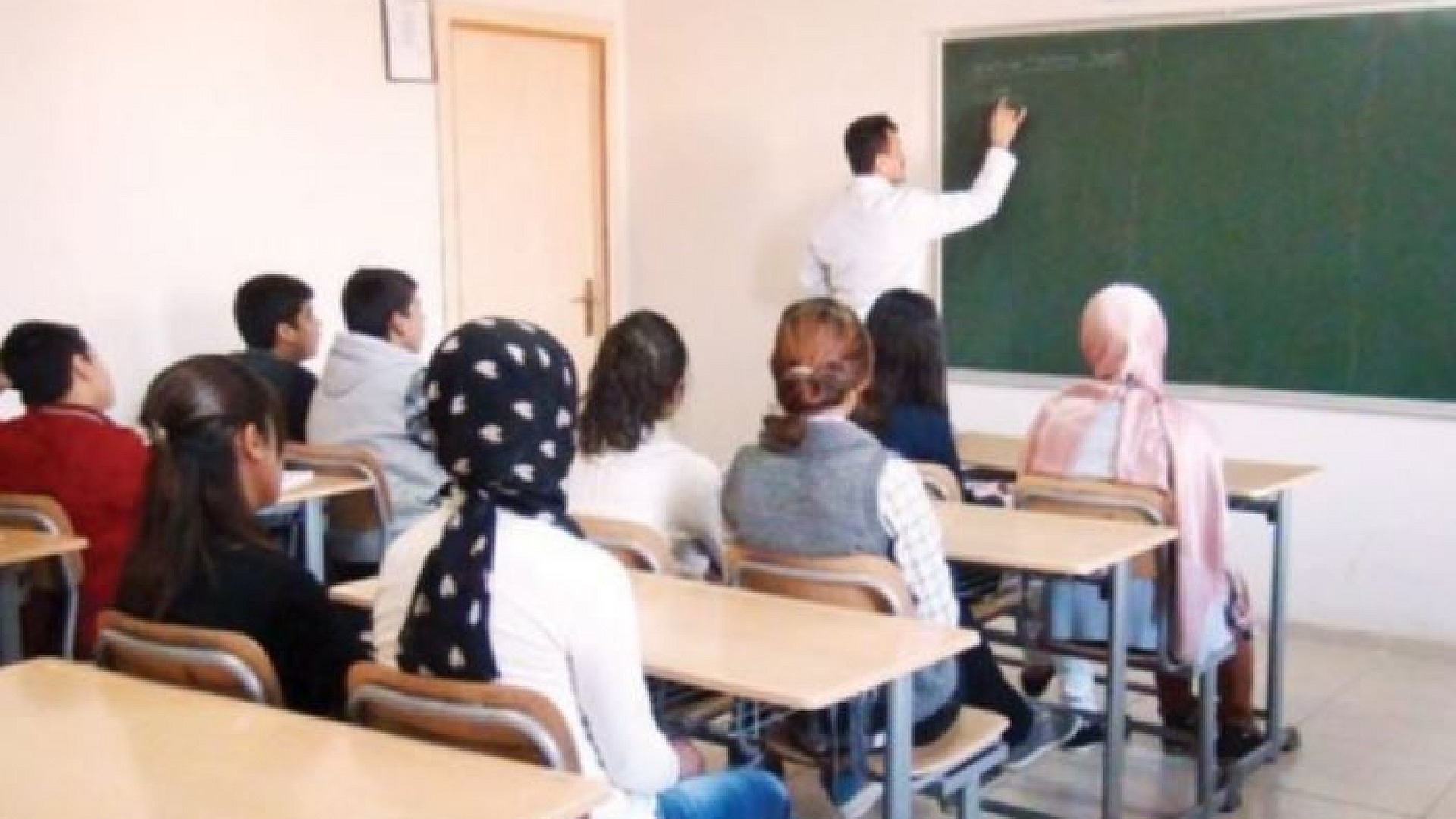 Sakarya'da şiddetli yağış nedeniyle eğitim durduruldu