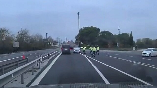 Sakarya'da uyuşturucu kuryesi kovalamaca ile yakalandı