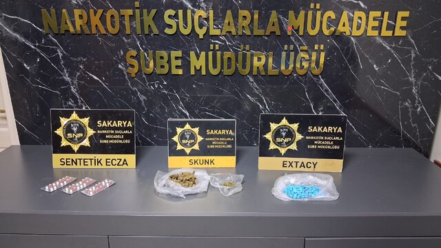 Sakarya'da uyuşturucu operasyonunda 3 kişi tutuklandı