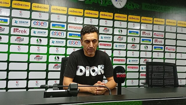 Sakaryaspor, Erzincanspor'a 3-1 mağlup oldu