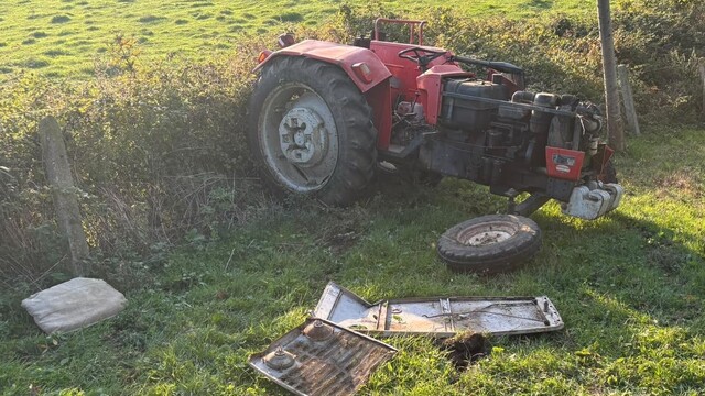 Samsun'da devrilen traktörün sürücüsü hayatını kaybetti