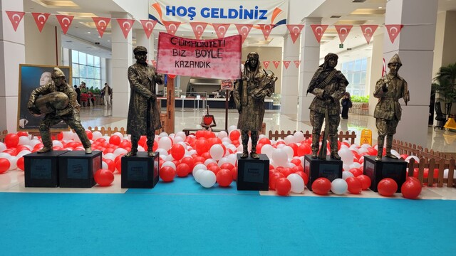 Samsun Kitap Fuarı'nda Cumhuriyet Bayramı coşkuyla kutlandı