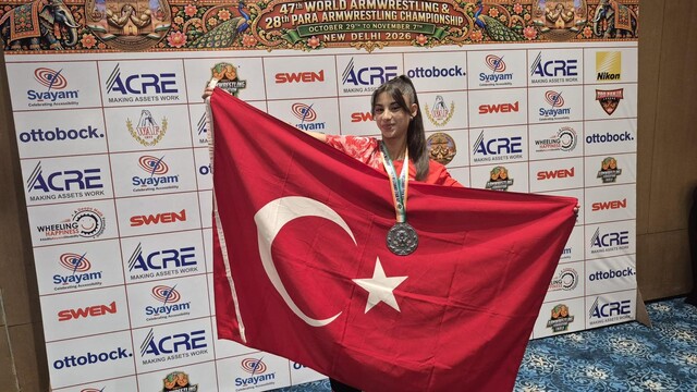 Samsunlu öğrenci Merve Keskin, dünya ikincisi oldu