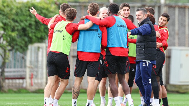 Samsunspor'da Bjelica ile antrenman neşeli geçiyor