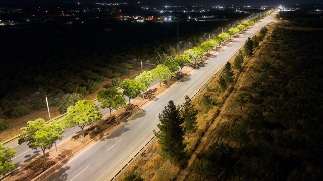 Şanlıurfa'da 472 yeni aydınlatma direğiyle yol aydınlatıldı