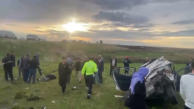 Şanlıurfa'da trafik kazası: 1 ölü, 2 yaralı