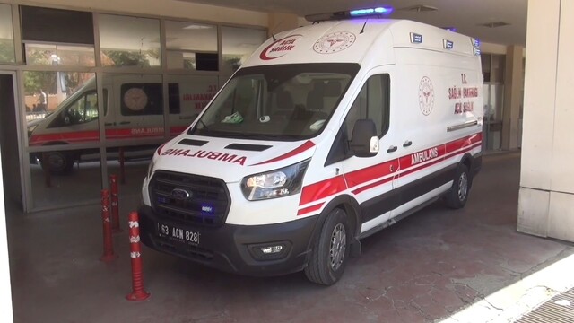 Şanlıurfa'da traktörden düşen yaşlı adam hastanede öldü