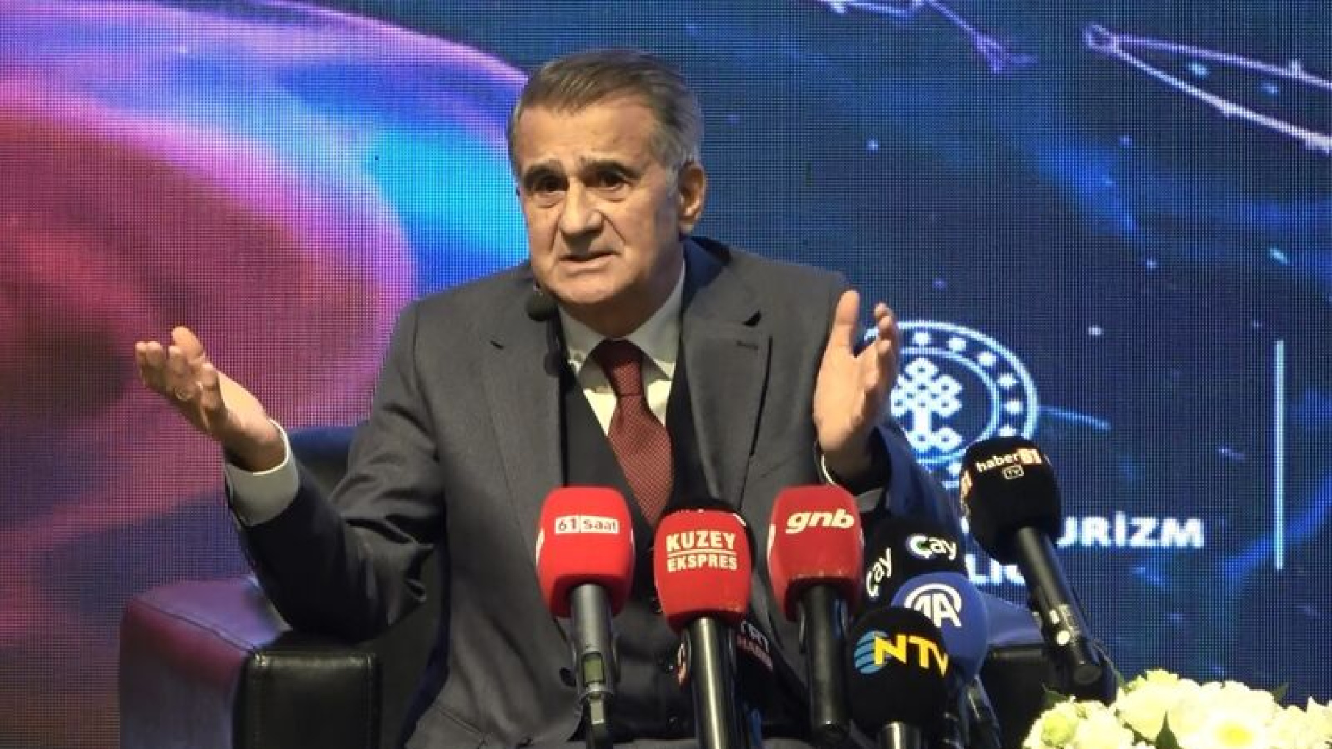 Şenol Güneş, milli takım için Türk teknik direktör önerdi