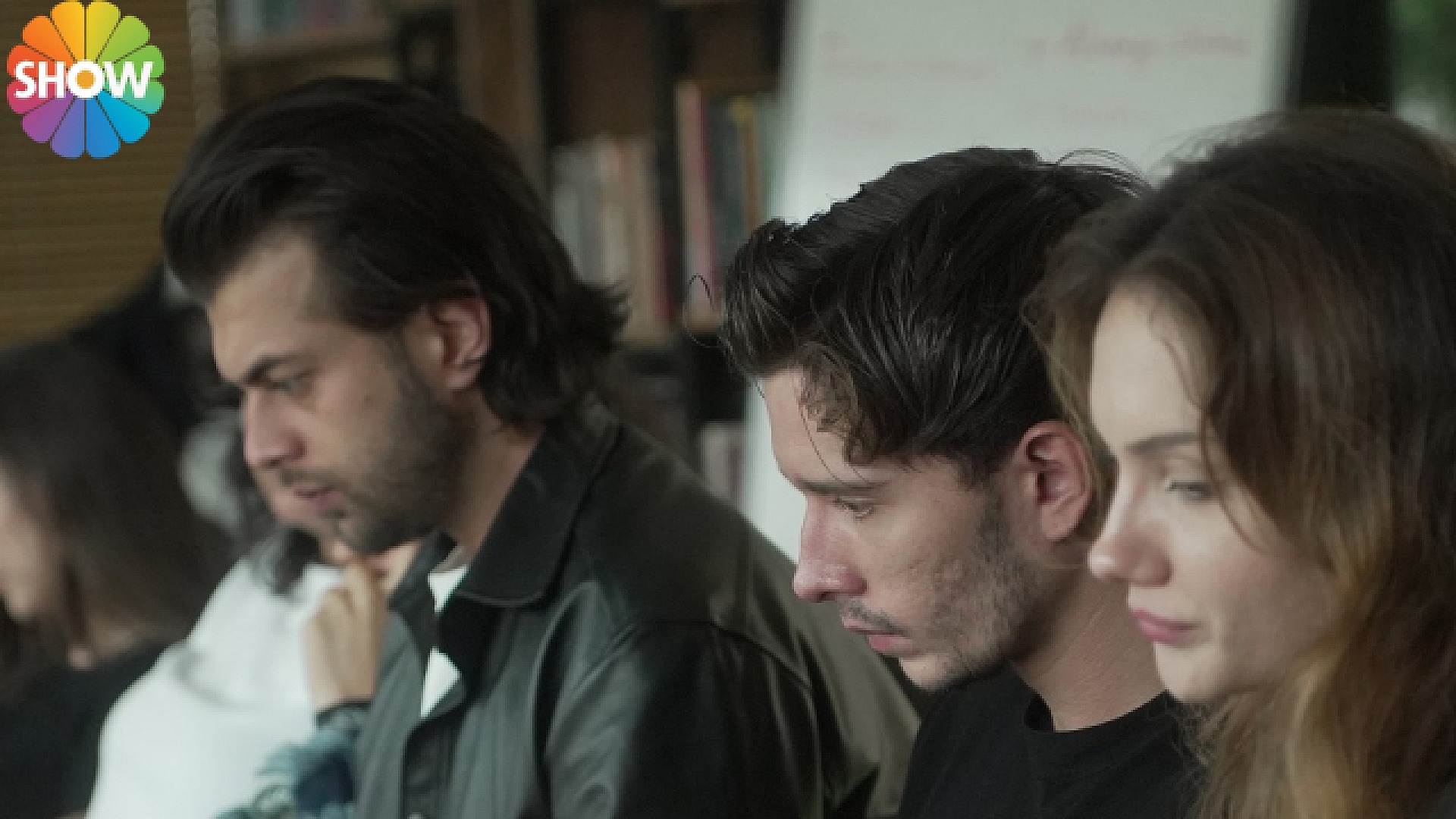 SHOW TV'de yeni dizi Menekşe çok yakında başlayacak