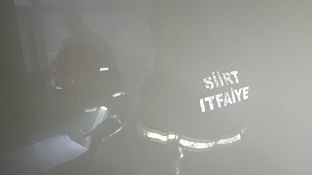 Siirt'te evde çıkan yangında kadın kurtarıldı