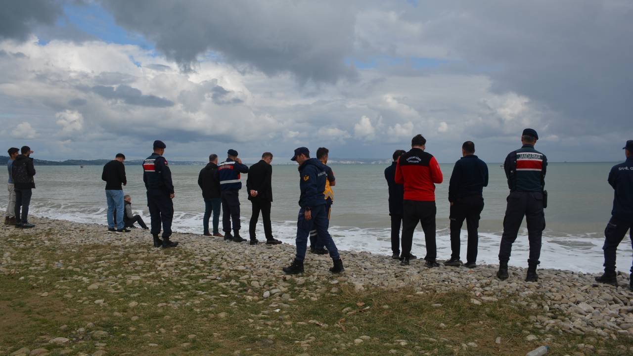 Sinop'ta kaybolan polis memuru için arama sürüyor