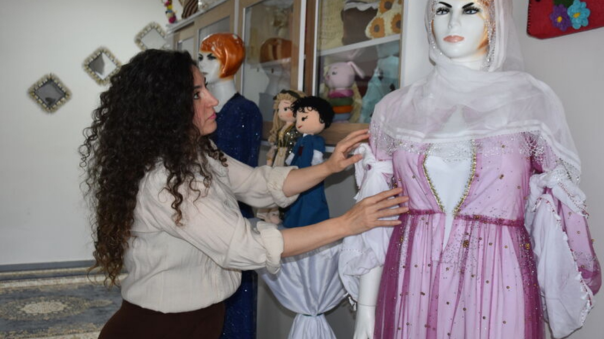Şırnak'taki Kadın Sanat ve Mesleki Eğitim Merkezi'nde 10 bin kadın yararlandı