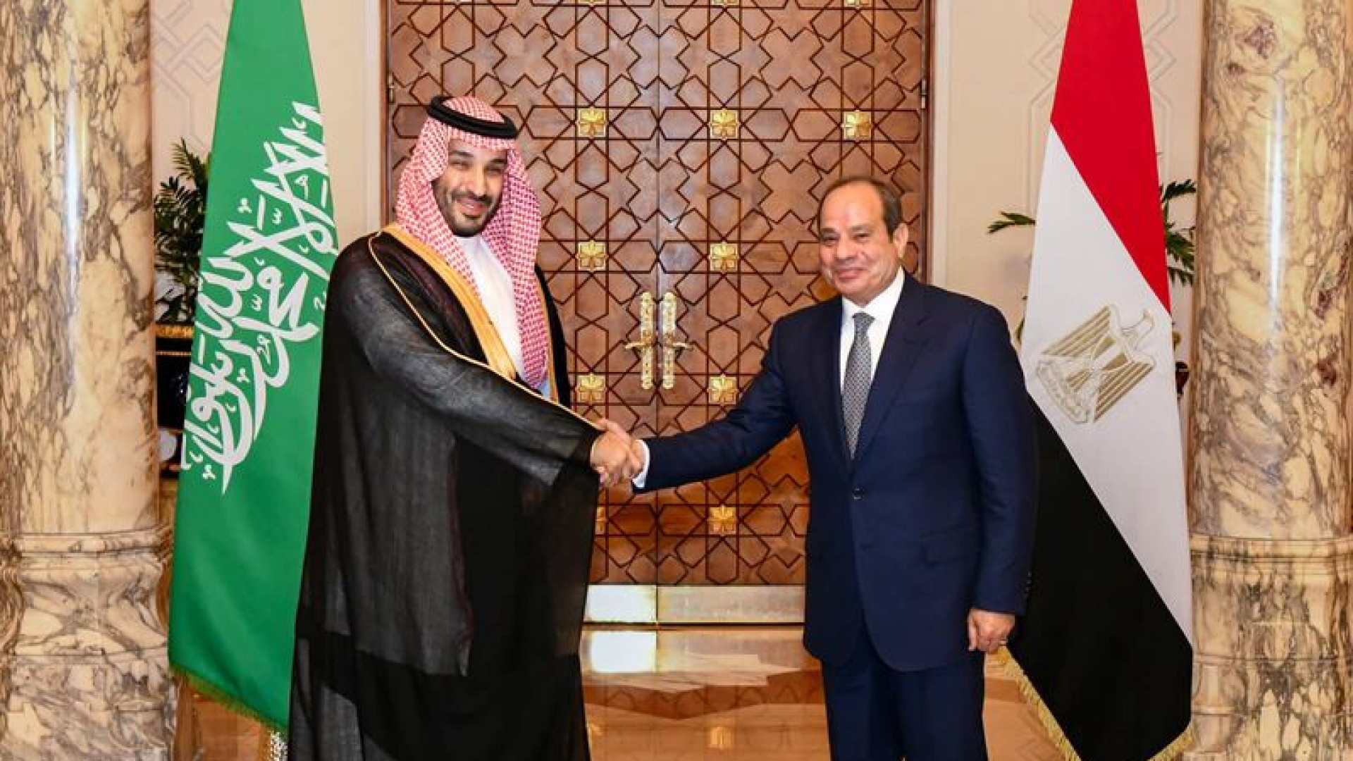 Sisi: Suudi Arabistan'ı korumak için adımlar atacağız