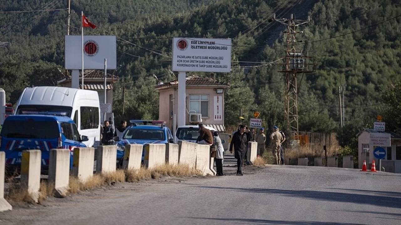 Soma'da maden ocağındaki göçükte 5 işçi hayatını kaybetti