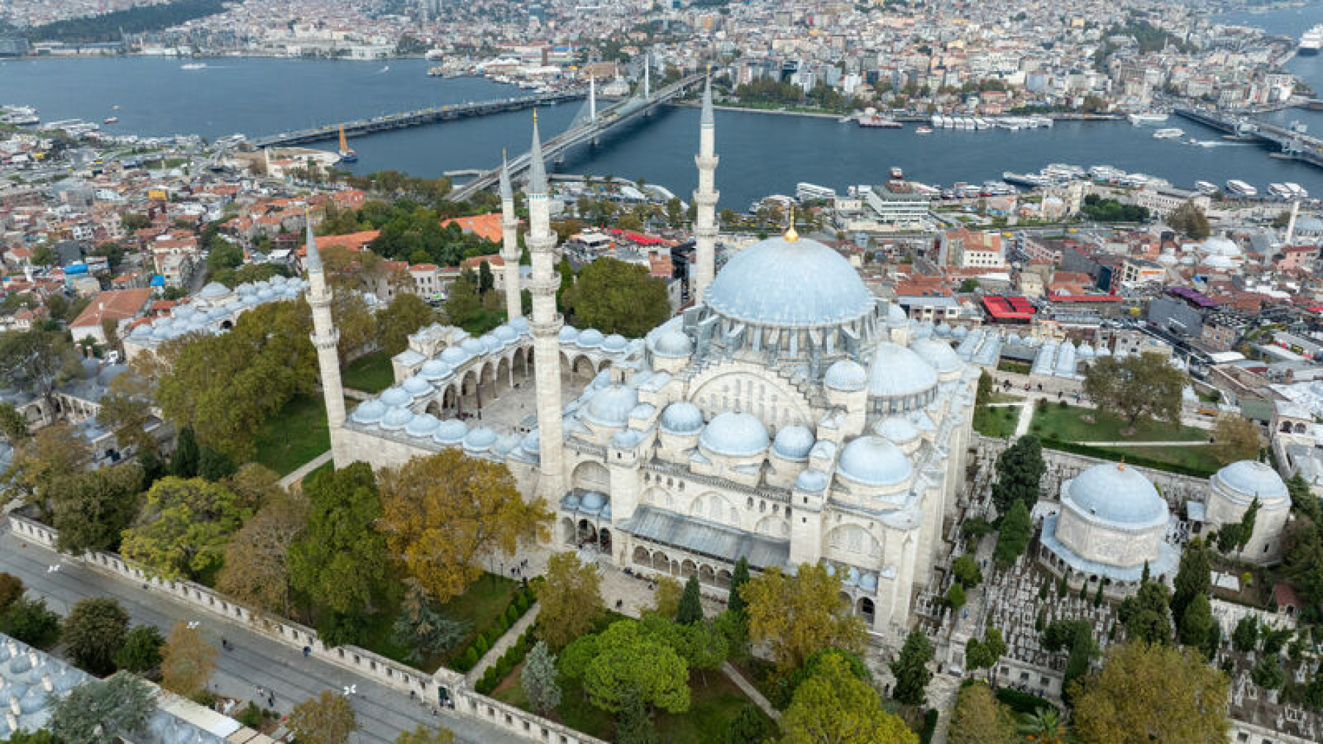 Süleymaniye Camisi'ndeki gizli testiler akustiği etkiliyor