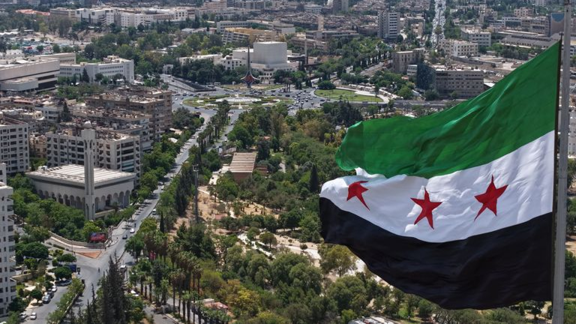 Suriye, Ürdün'e Dera'daki hava saldırıları nedeniyle nota verdi