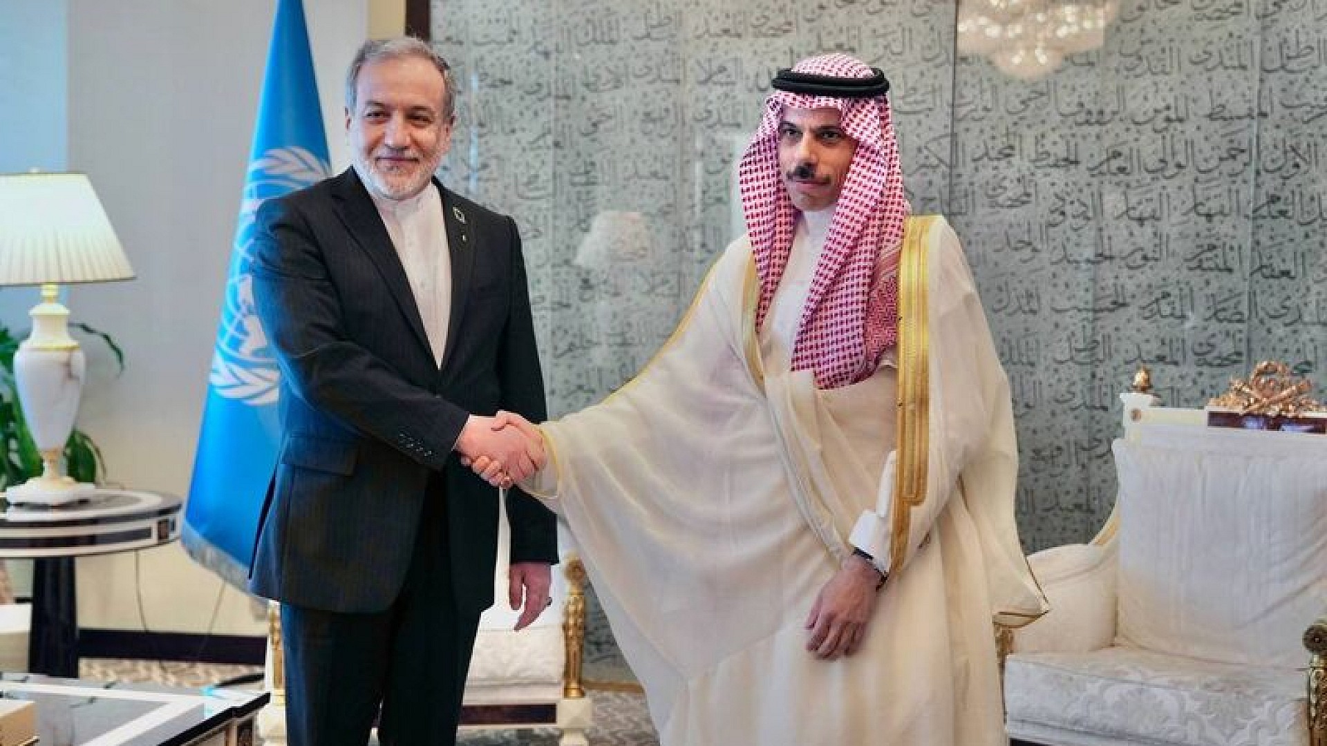 Suudi Arabistan ve İran dışişleri bakanları görüştü