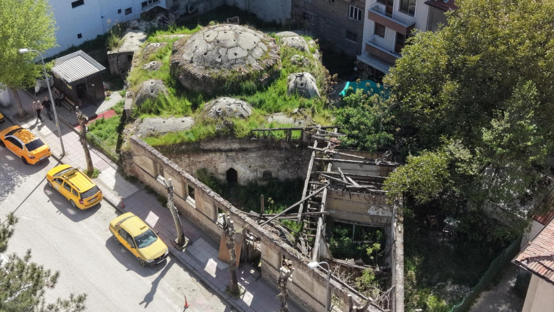 Taşköprü'deki tarihi hamam kütüphaneye dönüştürülüyor