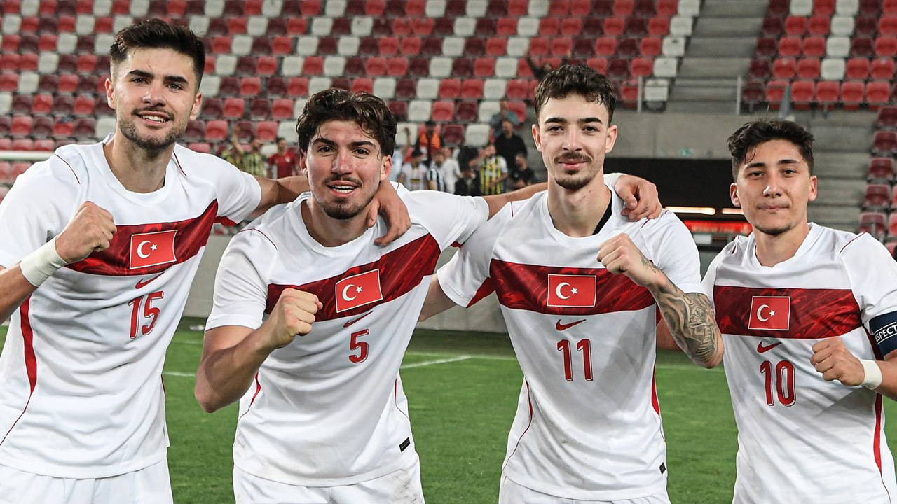 TFF, Emirhan İlkhan ve Yusuf Akçiçek'i A Milli Takım'a aldı
