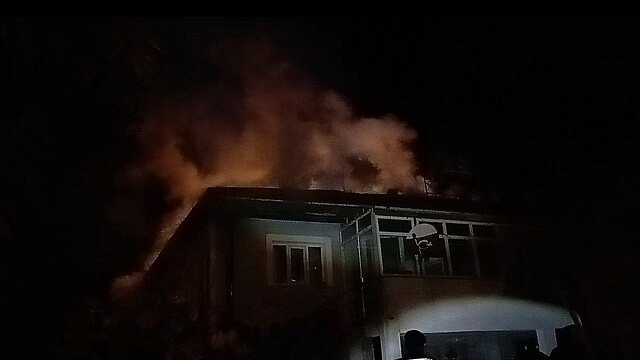 Tokat'ta banyo kazanından çıkan yangın evi yaktı