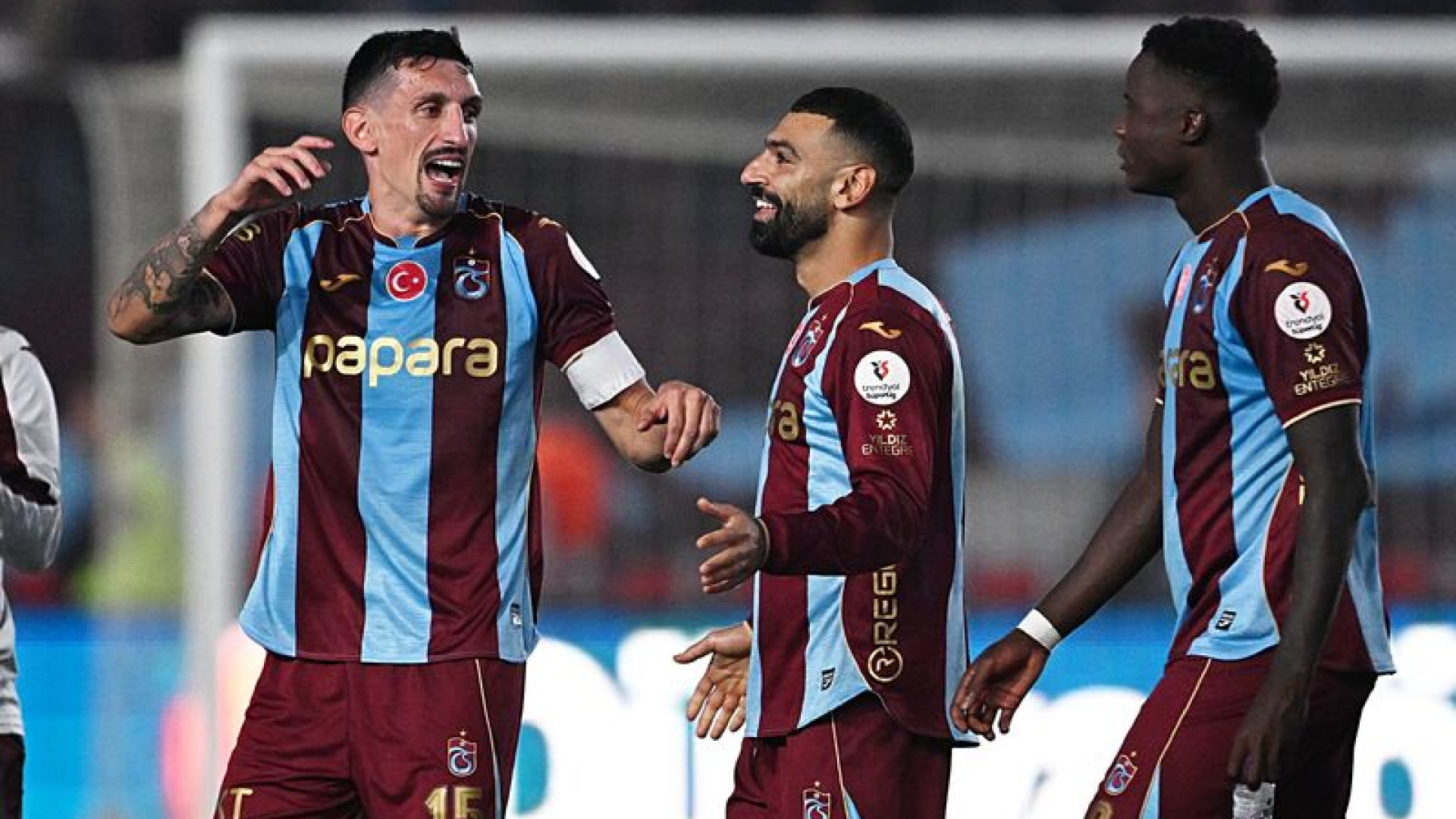 Trabzonspor, Beşiktaş'ı 2-0 mağlup etti