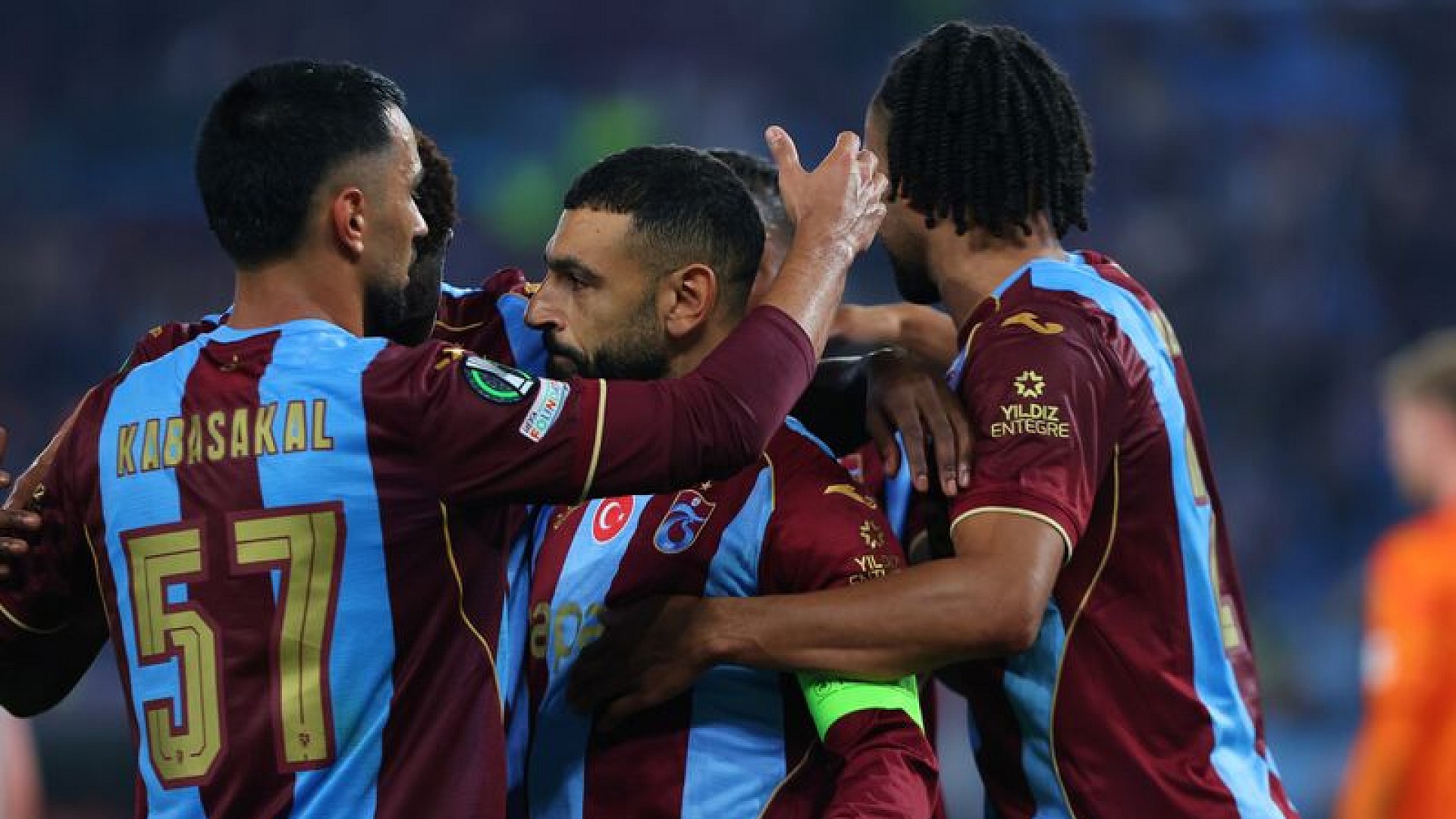 Trabzonspor'un Hearts galibiyetini yazarlar degerlendirdi