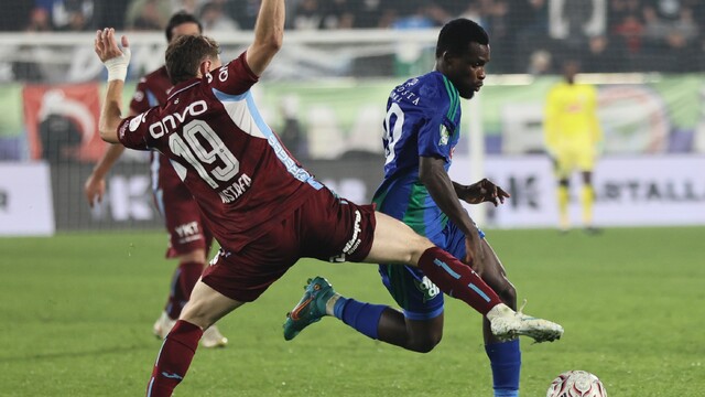 Çaykur Rizespor 3-4 Trabzonspor'u mağlup etti