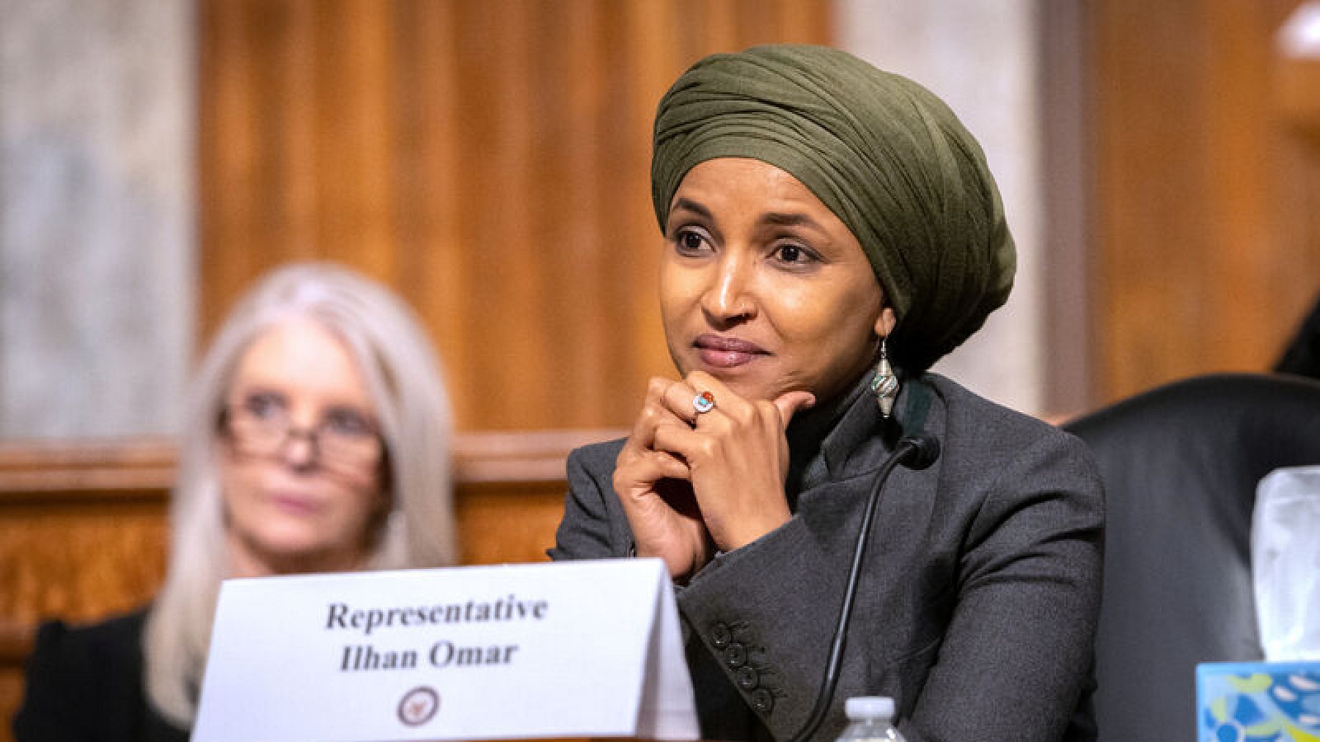 Trump, Ilhan Omar'ın vatandaşlığını iptal etmeyi hedefliyor