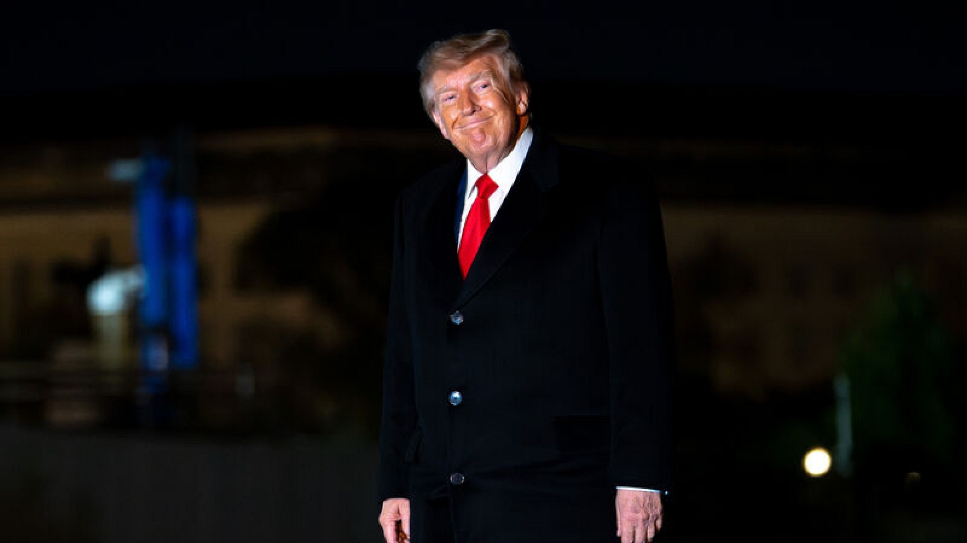 Trump: İran'a ne yapacağımızı bekleyin ve görün