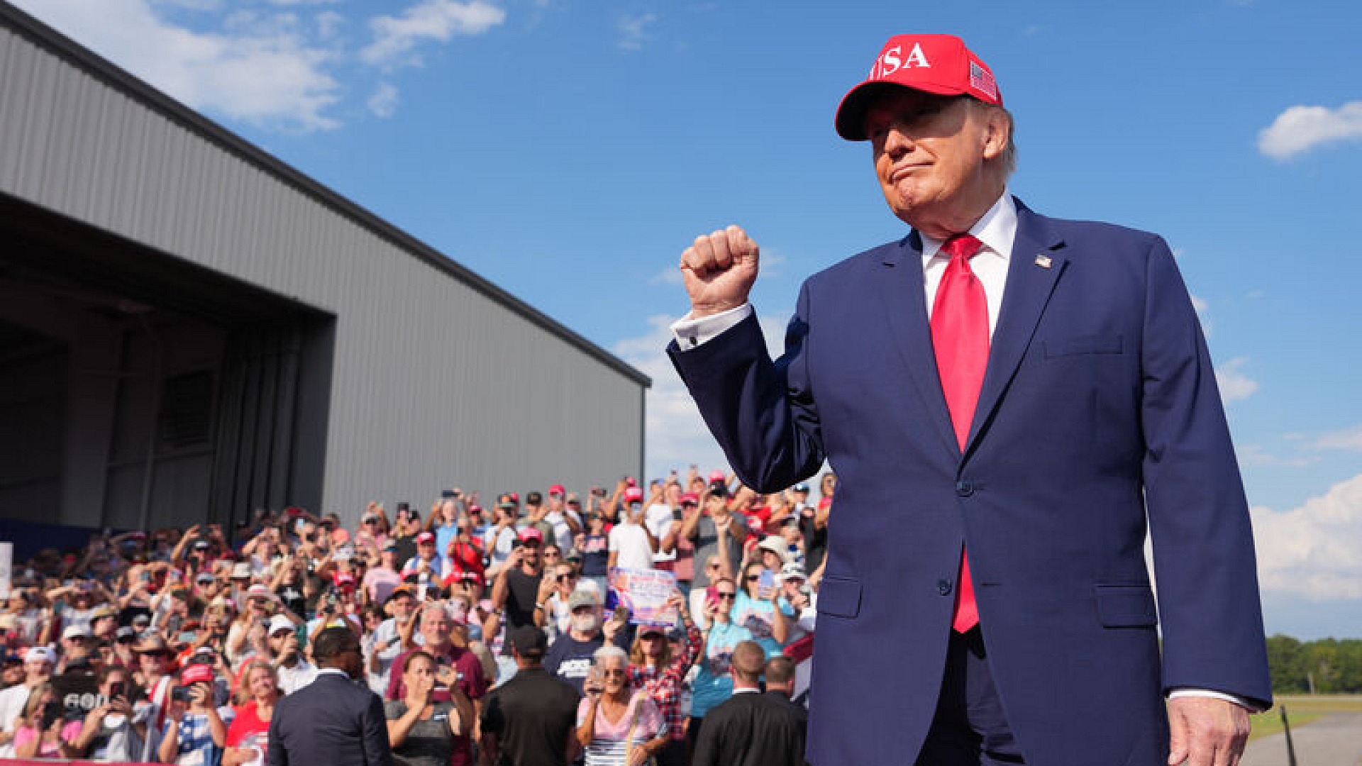 Trump İran ile ilgili açıklama: Uzun kalabiliriz