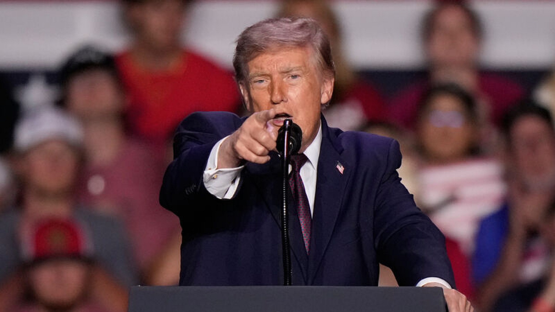Trump: Ukrayna'nın yeni bir başkan edinme vakti geldi