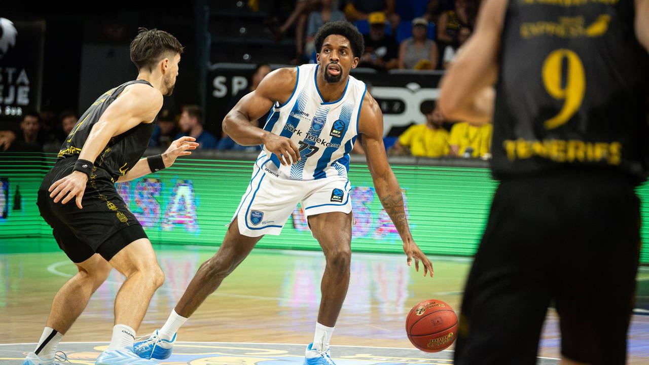 Türk Telekom EuroCup'ta La Laguna Tenerife'ye kaybetti