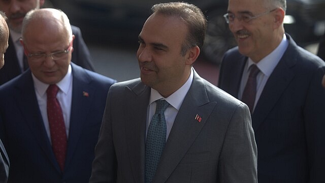 Türkiye, Ay'a yerli uzay aracı göndermeye hazırlanıyor