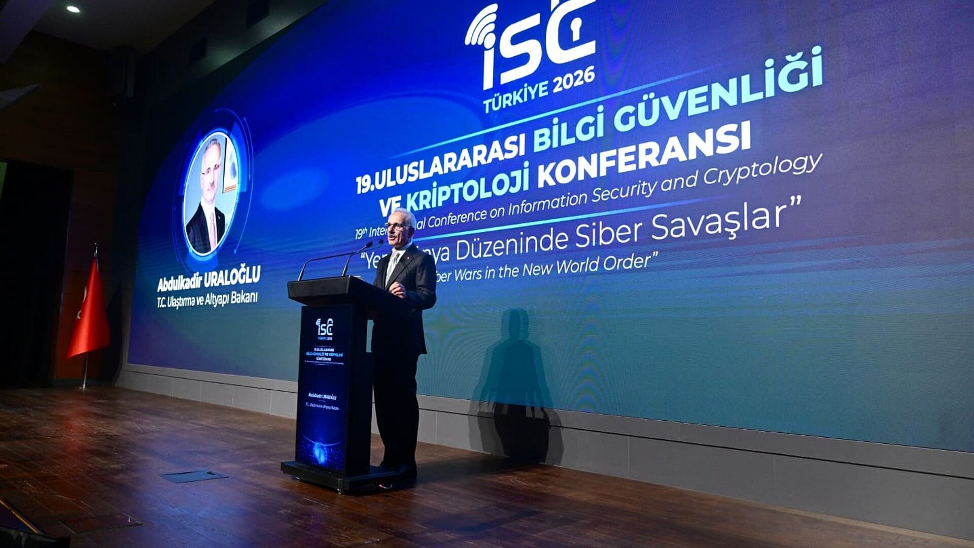 Türksat veri merkezi kapasitesini 3 kat artıracak