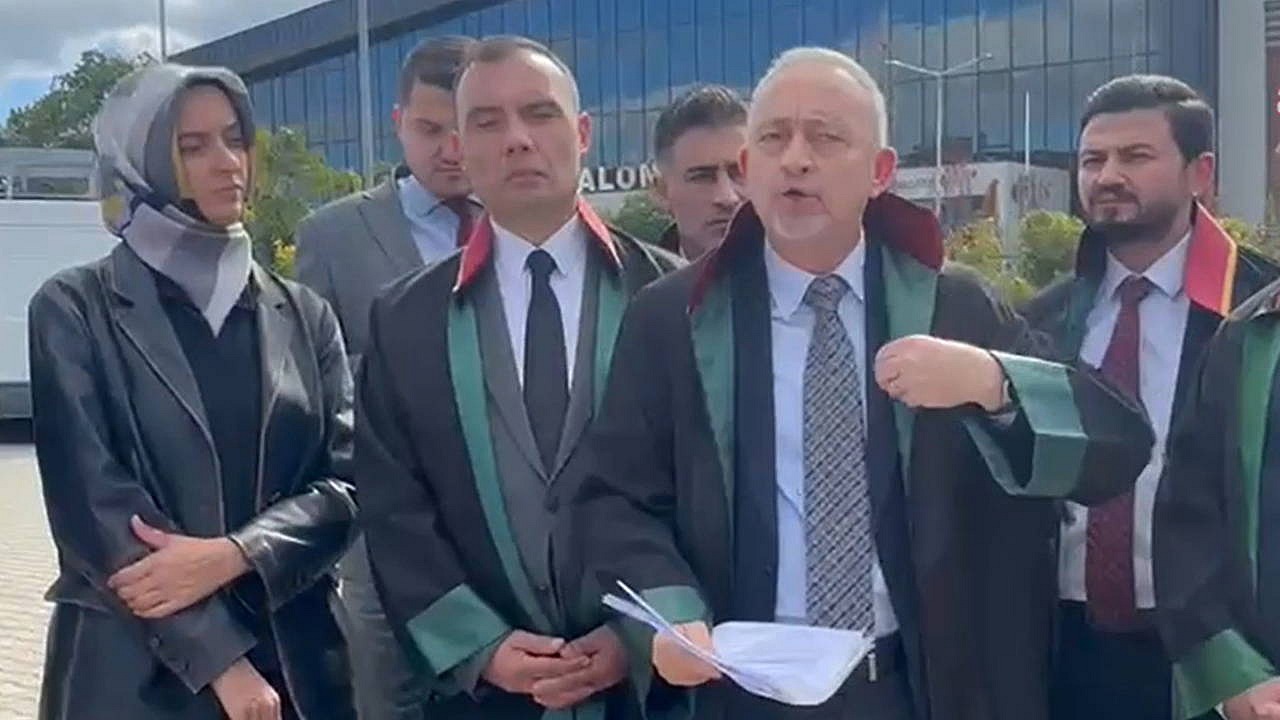 Ümit Kocasakal İBB davasında mahkemeye protesto etti