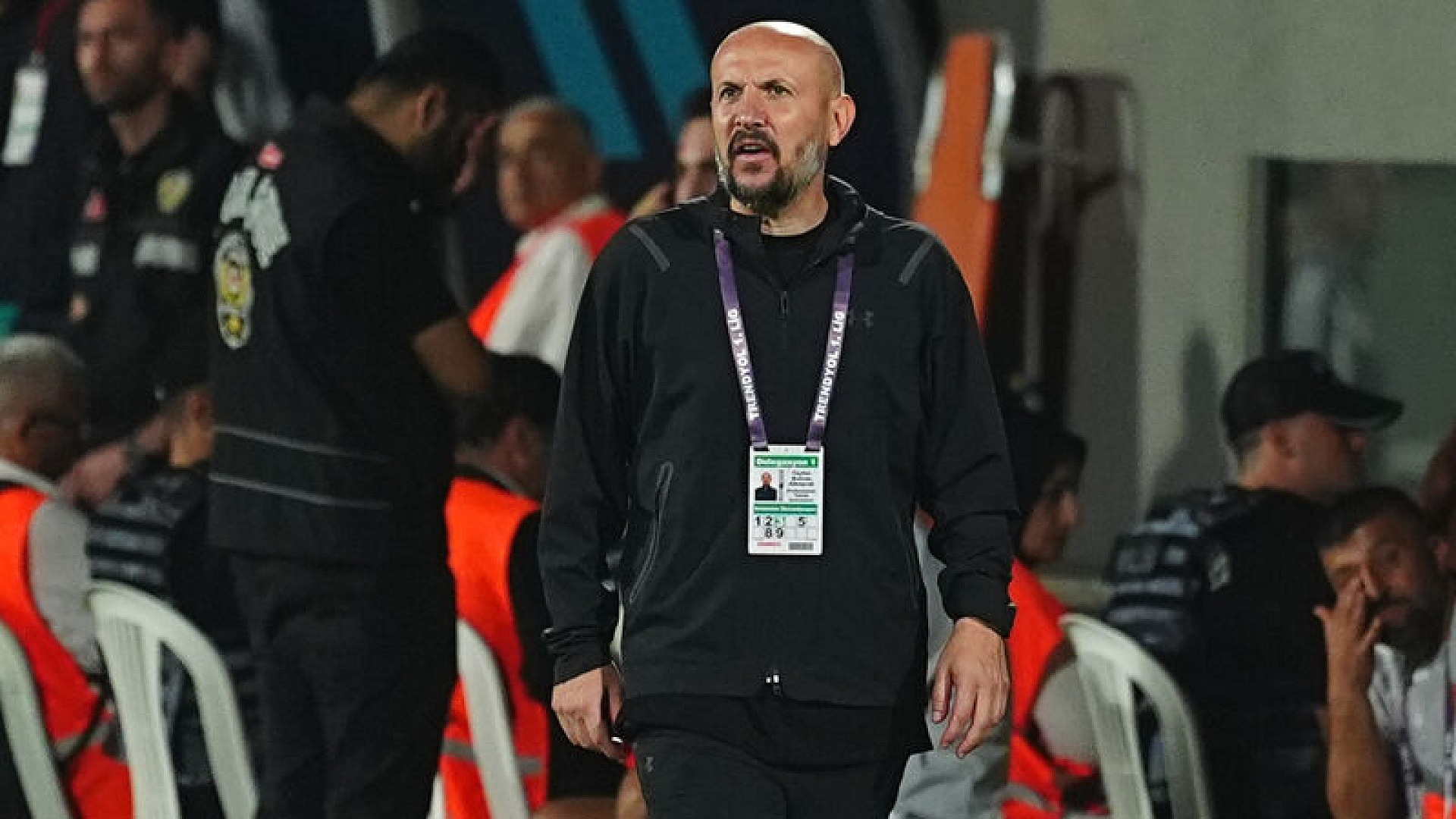 Ümraniyespor, teknik direktör Tayfun Rıdvan Albayrak ile ayrıldı
