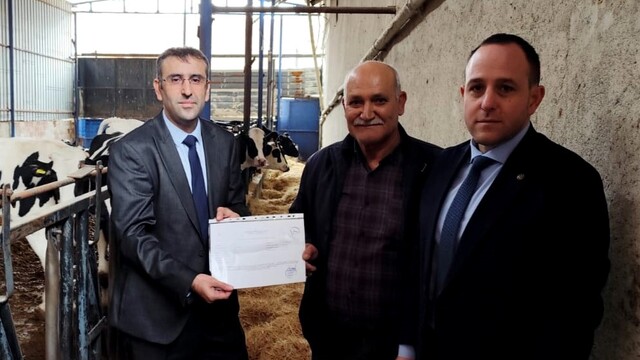 Uşak'ta iki işletme hastalıktan ari belgesi aldı