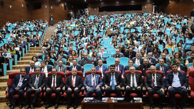 Uşak'ta Yeşil Mutabakat ve Sürdürülebilir Enerji başladı