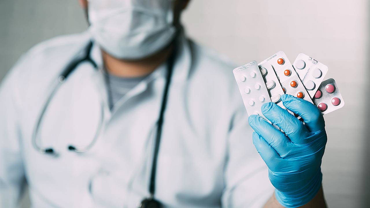 Uzmanından bilinçsiz antibiyotik kullanımına karşı uyarı