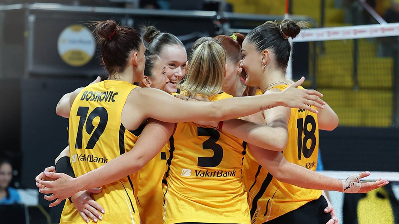 VakıfBank, Sultanlar Ligi'ne Beşiktaş galibiyetiyle başladı