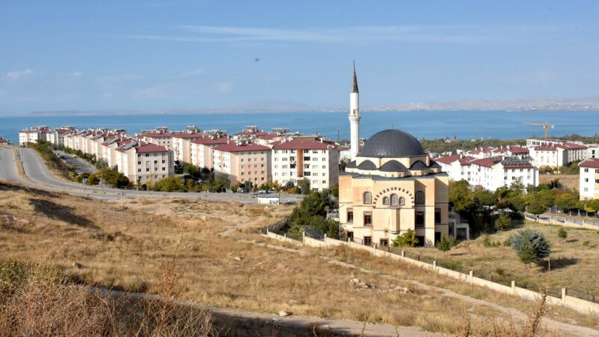 Van'da yapı stoku güçlendirildi, yeni konutlar tamamlandı