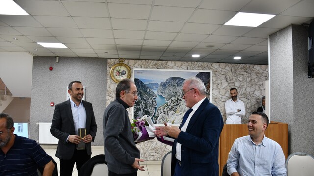 Vezirköprü Devlet Hastanesi'nde 46 yıllık hekime veda