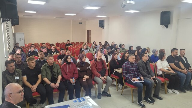 Vezirköprü ve Havza'da okul bahçe görevlilerine eğitim