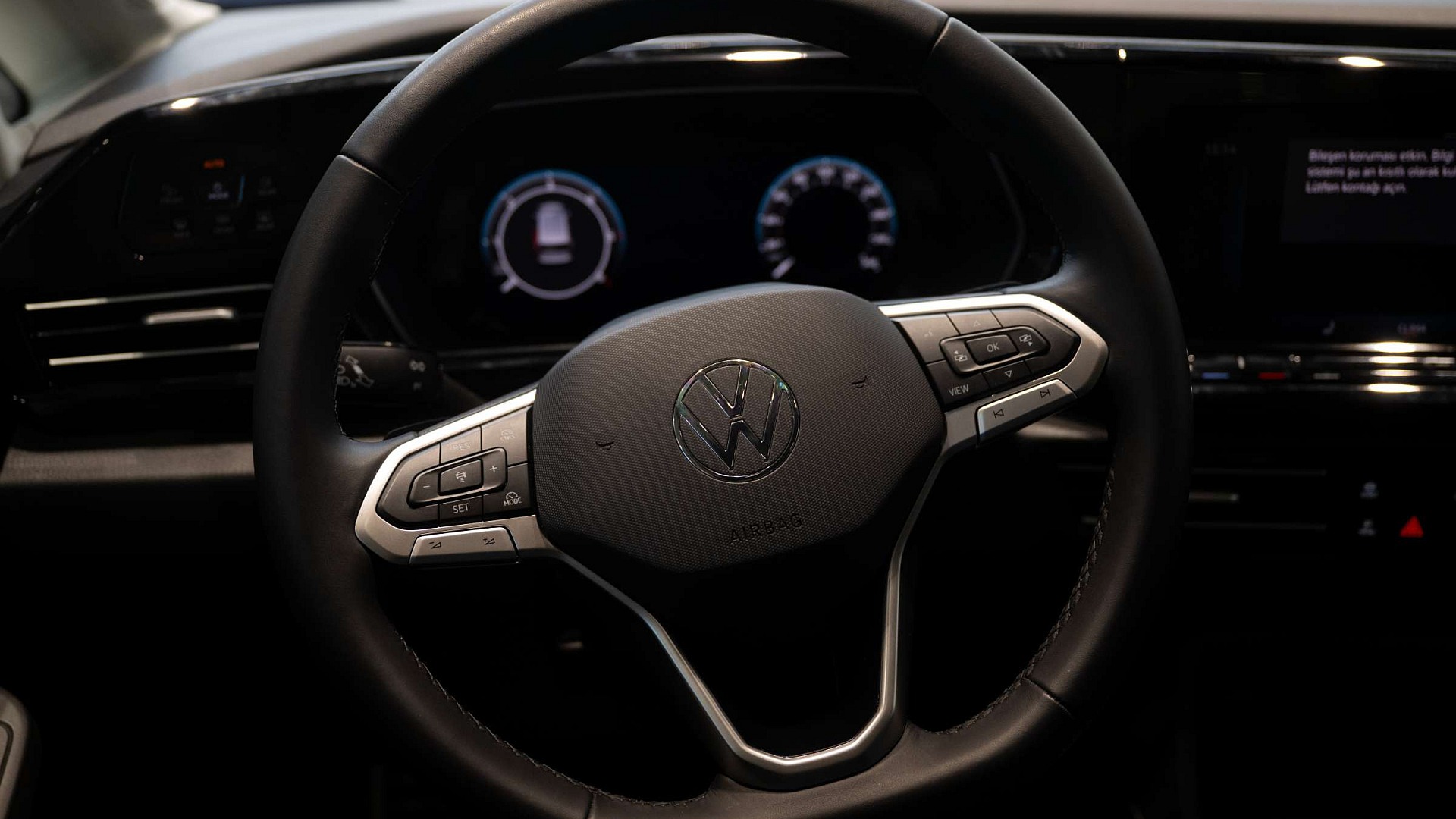 Volkswagen Türkiye'de otomobil üretimini değerlendiriyor