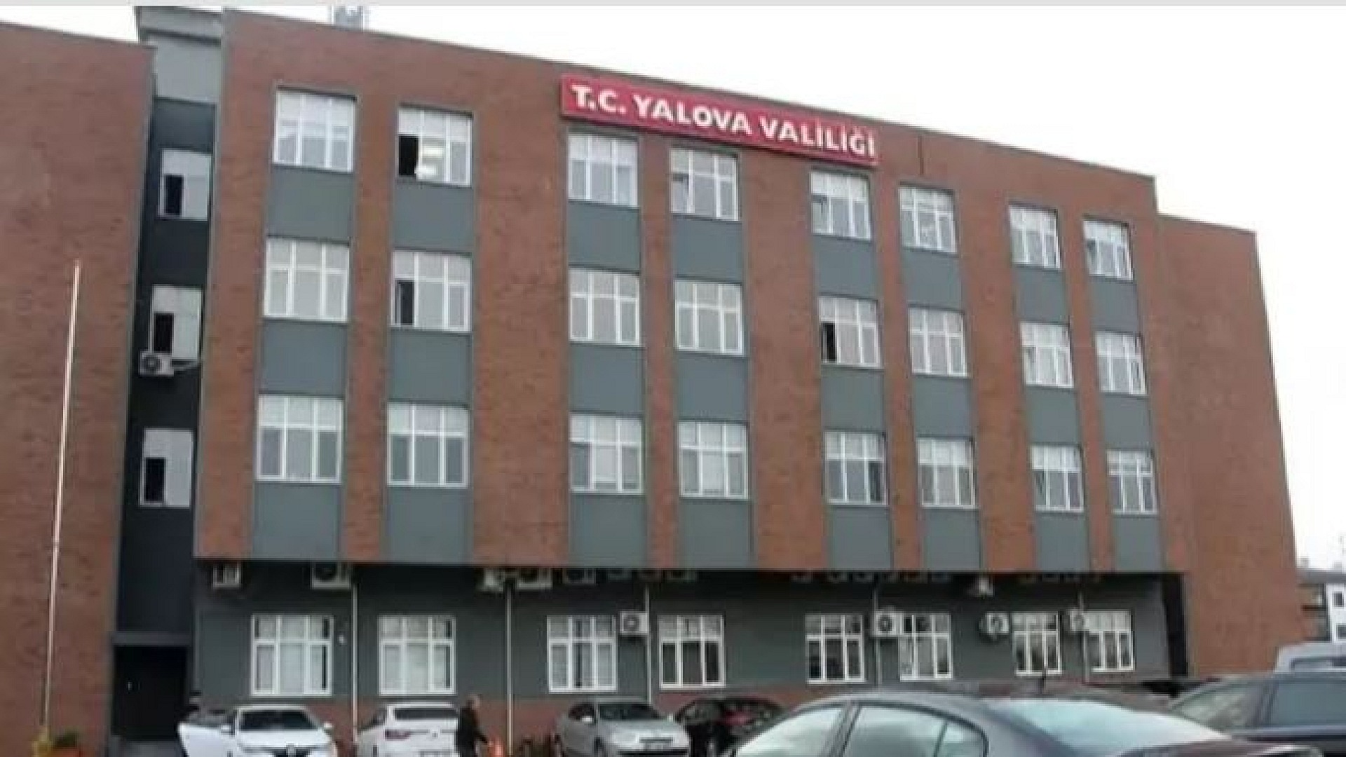 Yalova'da aşırı yağışlar nedeniyle okullar tatil edildi