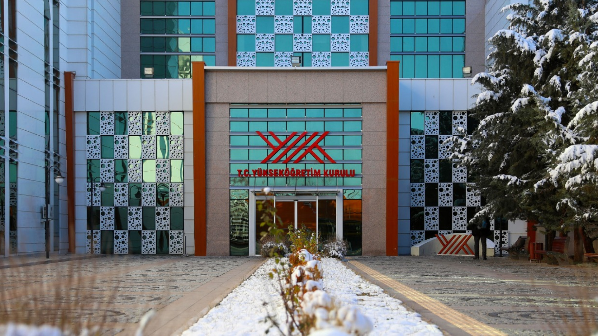 YÖK'ten öğrencilere ek yatay geçiş imkanı getirildi