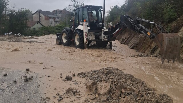 Zonguldak'ta sağanak yağışta 94 ihbara müdahale edildi