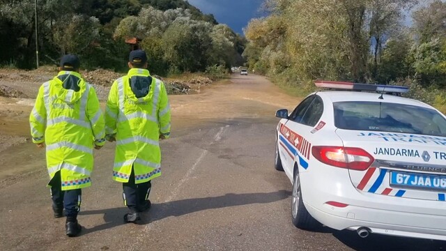 Zonguldak'ta taşkın nedeniyle jandarma önlemleri artırdı
