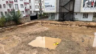 Adıyaman'da su dolu asansör çukuruna düşen çocuk öldü